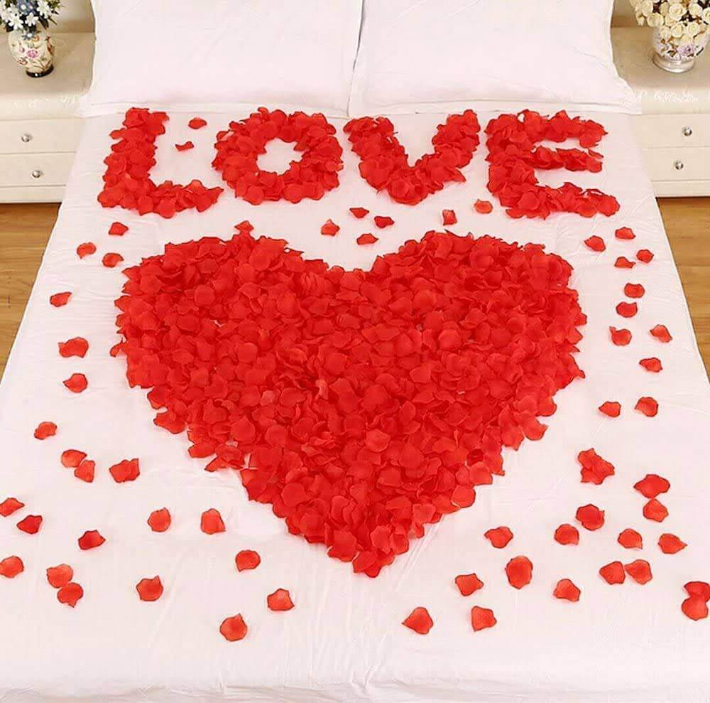 LOVE PETALS