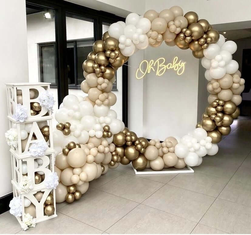 GOLD AND WHITE BABY BALLOONS