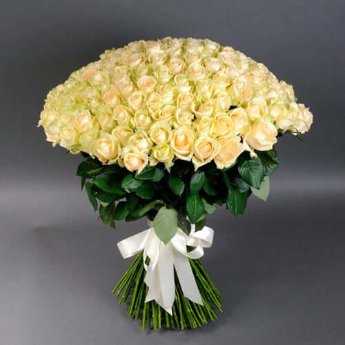 101 Peach Roses Bouquet - Perfect for Same-day Delivery in Sharjah