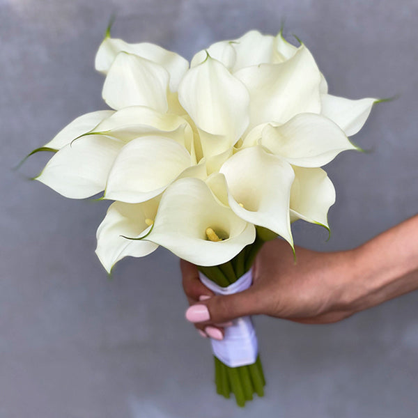 White Calla Lily Bridal Bouquet15